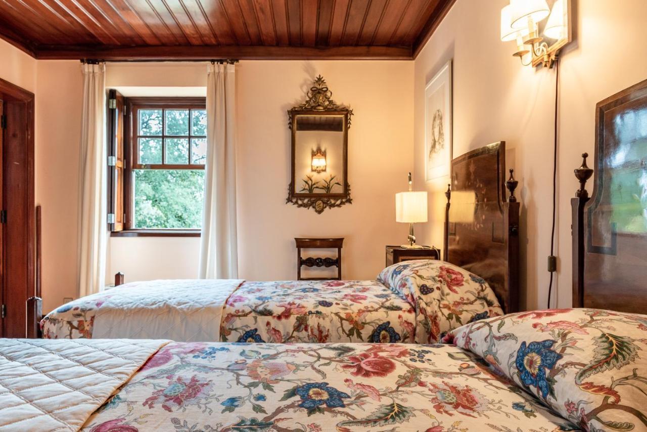 Quinta De Mouraes Casa Dos Rododendros Guest House Lever Екстериор снимка